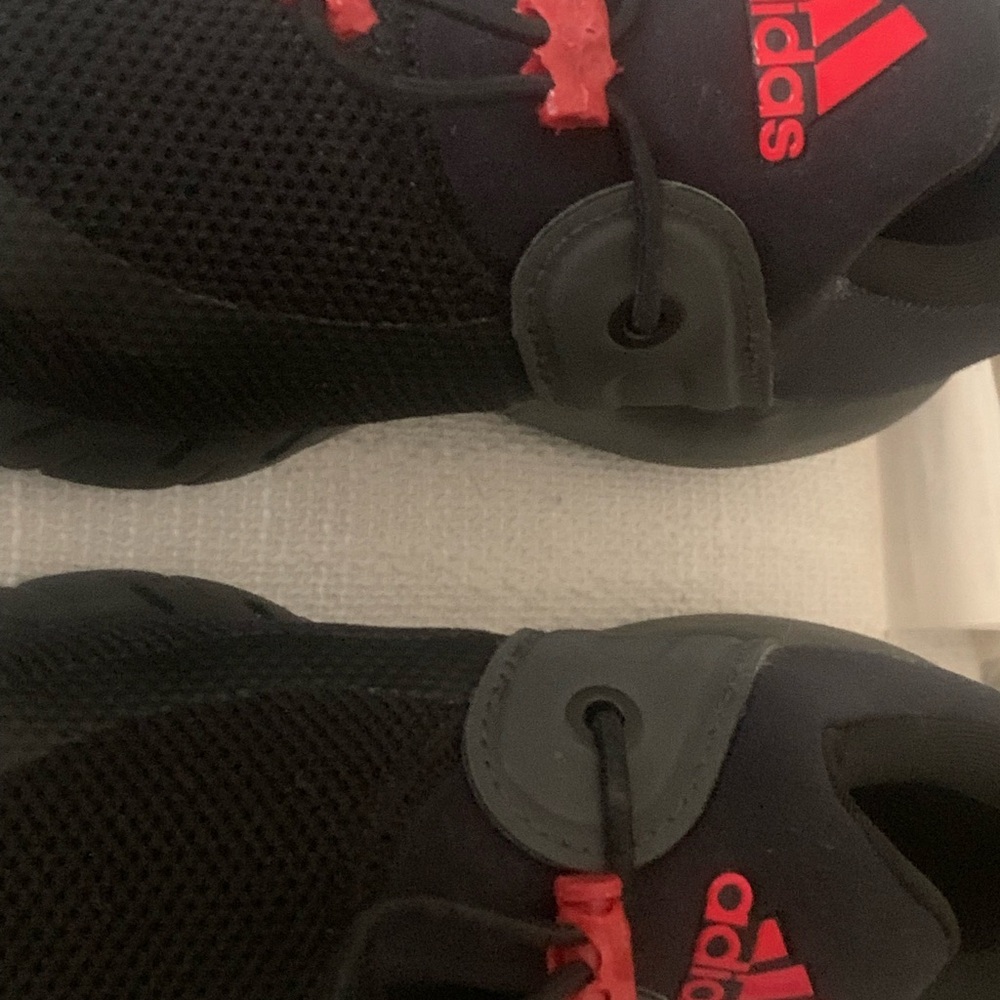 ADIDAS - Picture 4 of 6